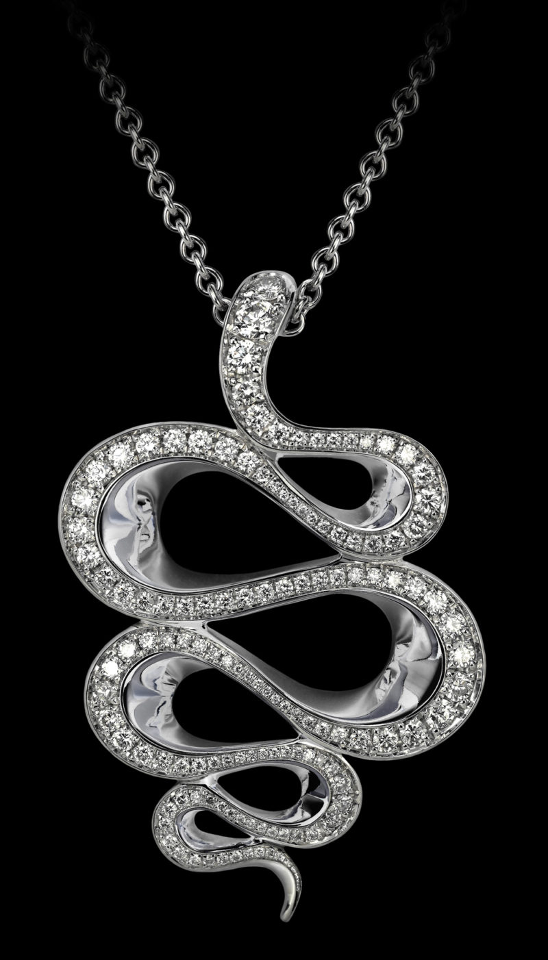 Collier Snake en or blanc 18k sertie de diamants 1,30 ct.